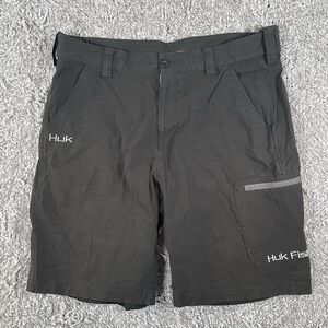 Huk Cargo Shorts Men’s XL Black Performance Fabrics Fishing Gear Utility Summer